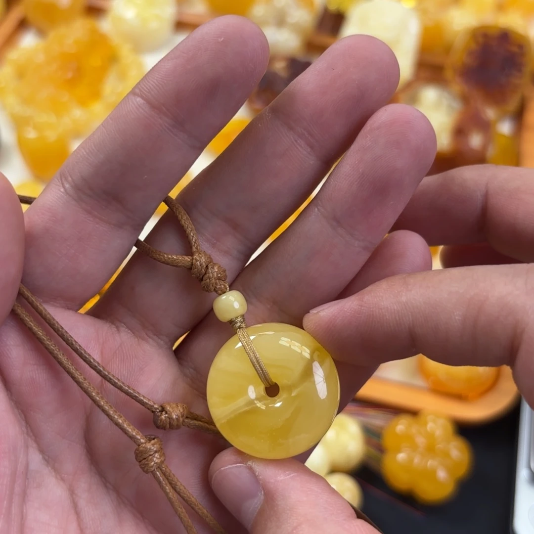 蜜蜡未镶嵌裸石平安扣