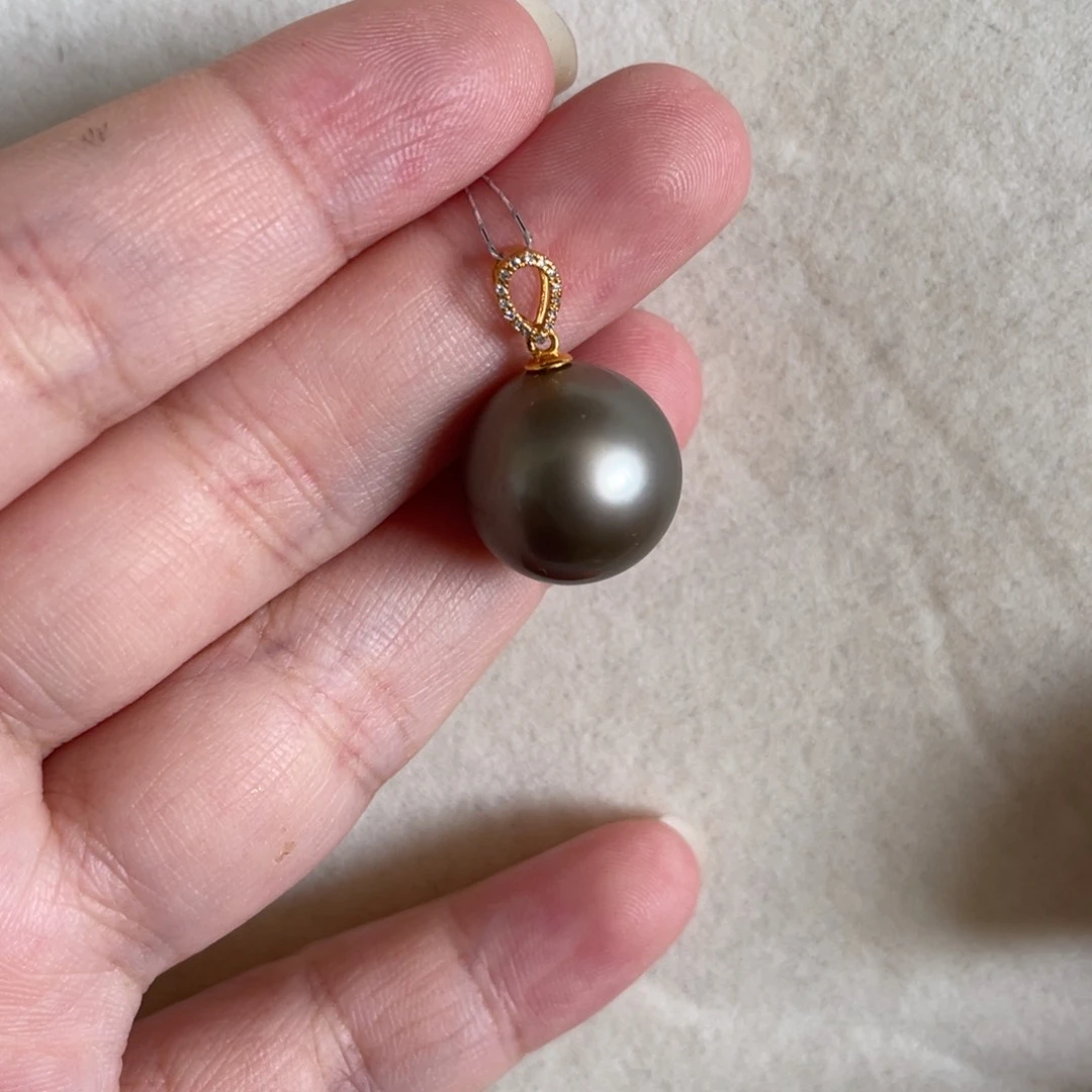 18K金镶嵌海水珍珠颈饰14.6mm