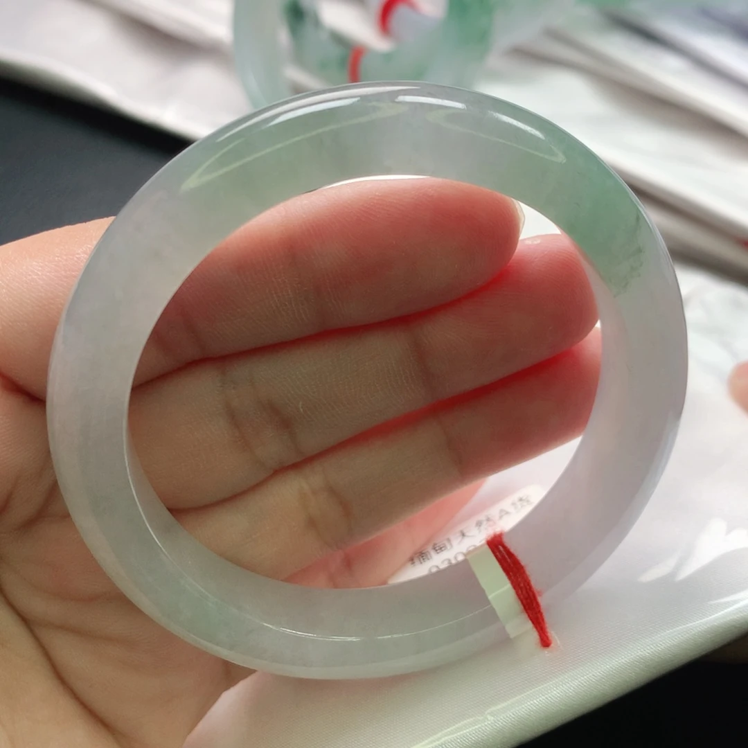 翡翠未镶嵌手镯缅甸53.54