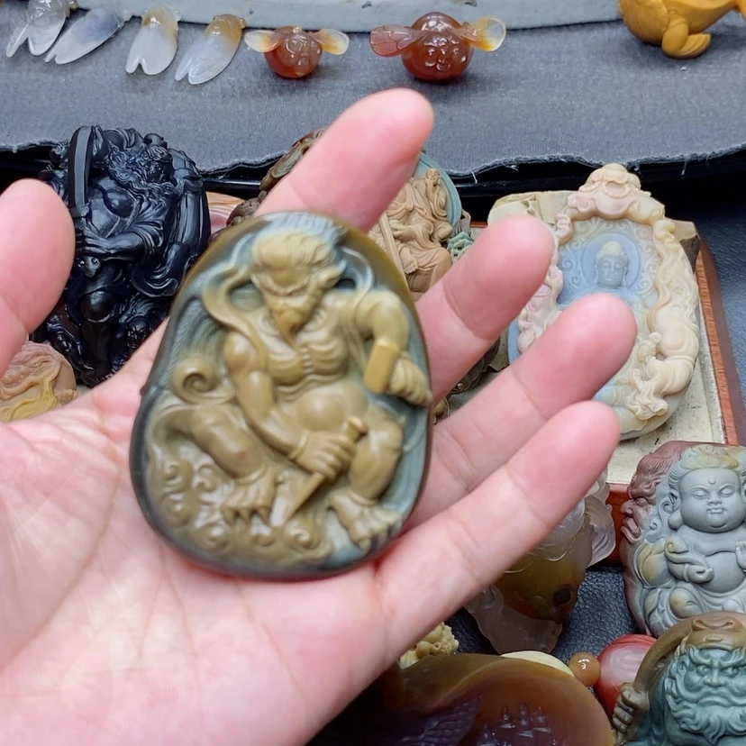 【闪购商品】定制石英质玉吊坠未镶嵌