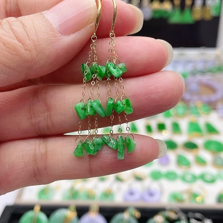 翡翠18K金镶嵌耳饰