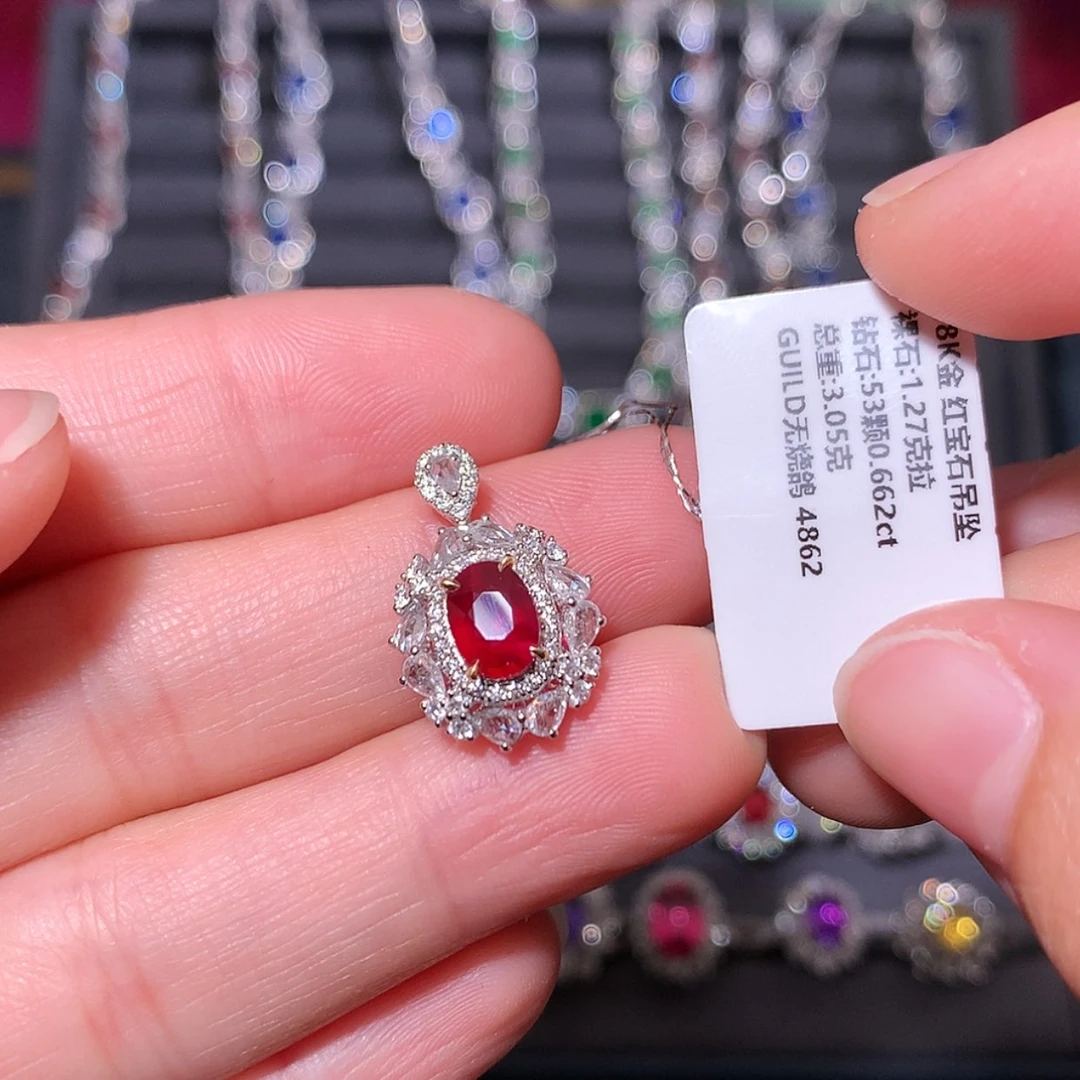 【闪购商品】红宝石吊坠18K金镶嵌