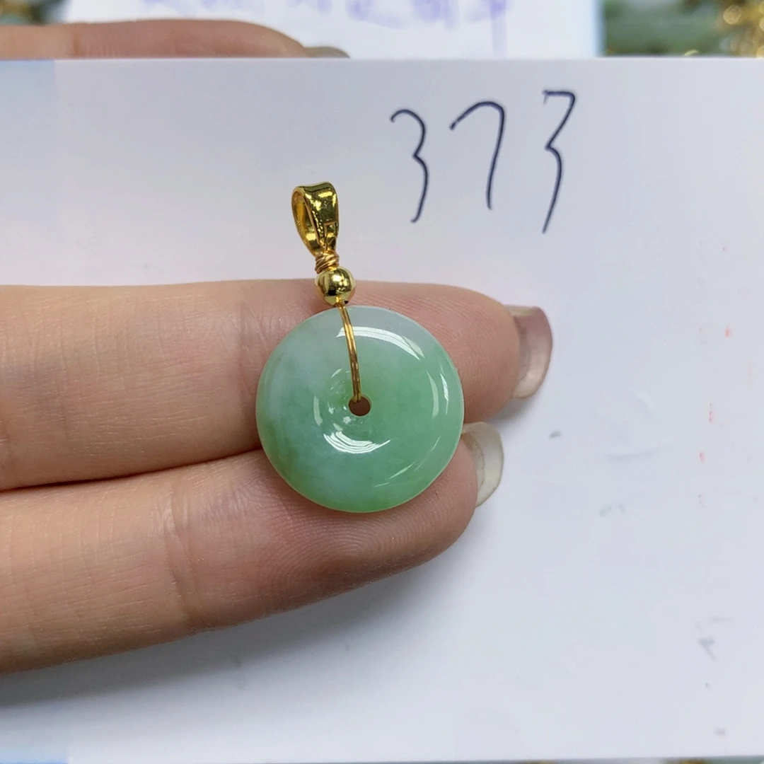 【闪购商品】翡翠颈饰合金天然翡翠A货