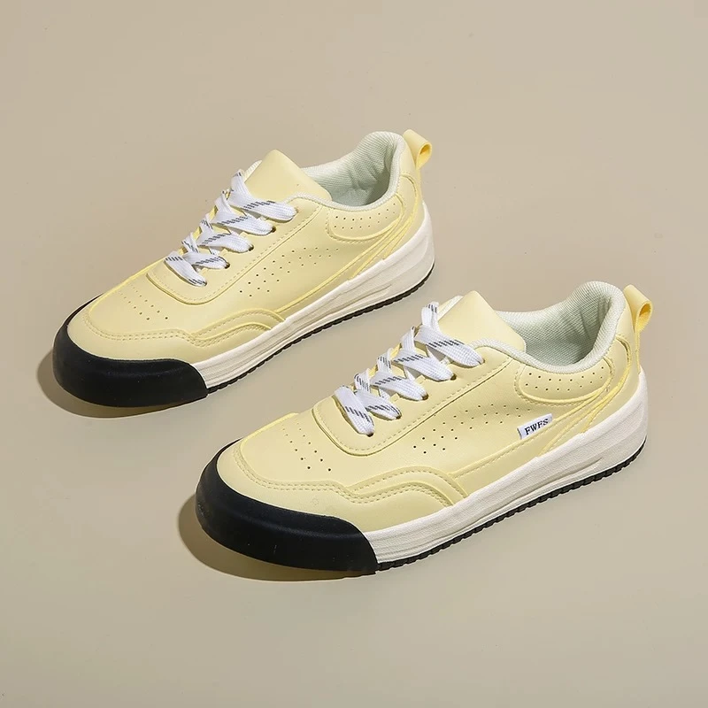 女秋冬平底软底韩版百搭时尚皮面小白鞋板鞋2427