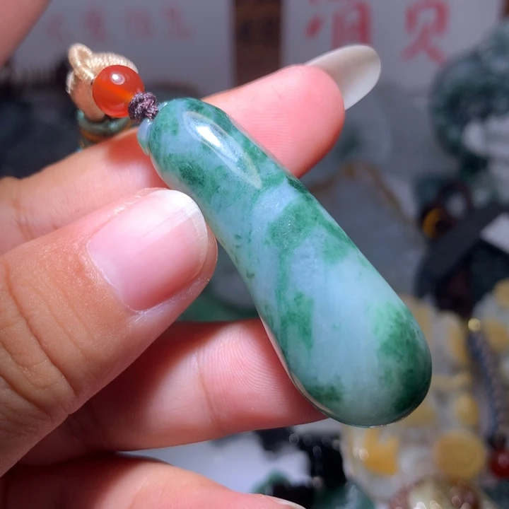 翡翠颈饰未镶嵌保真天然A货翡翠