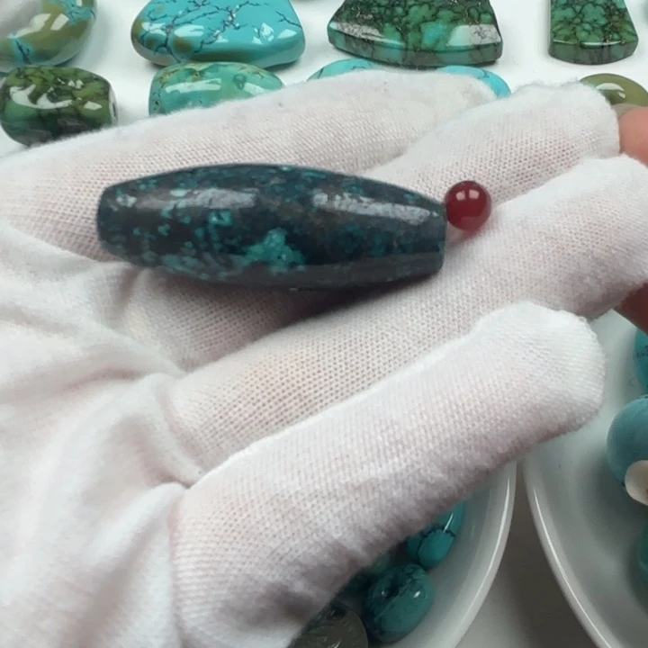 南红玛瑙未镶嵌珠宝奇石