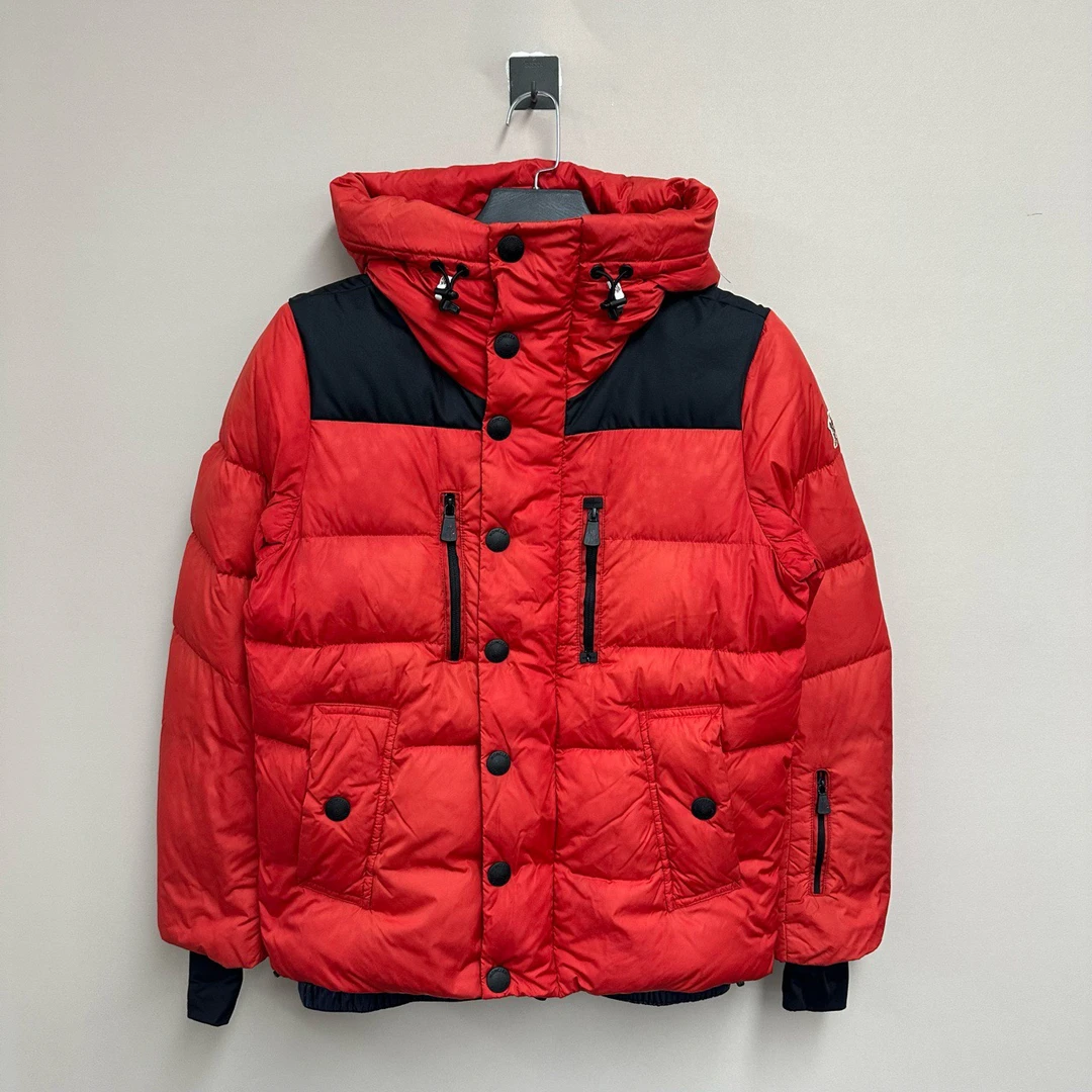 95新 MONCLER 盟可睐 Grenoble系列滑雪羽绒服/1码/价11700