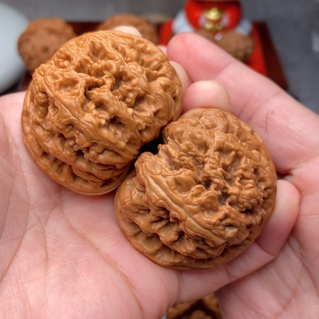 文玩核桃把件47.8精品毕业粗筋