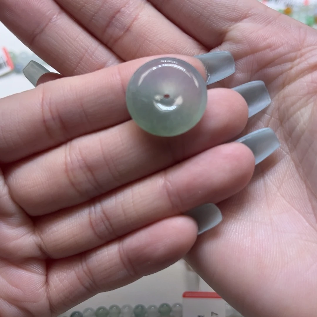 翡翠裸石缅甸翡翠