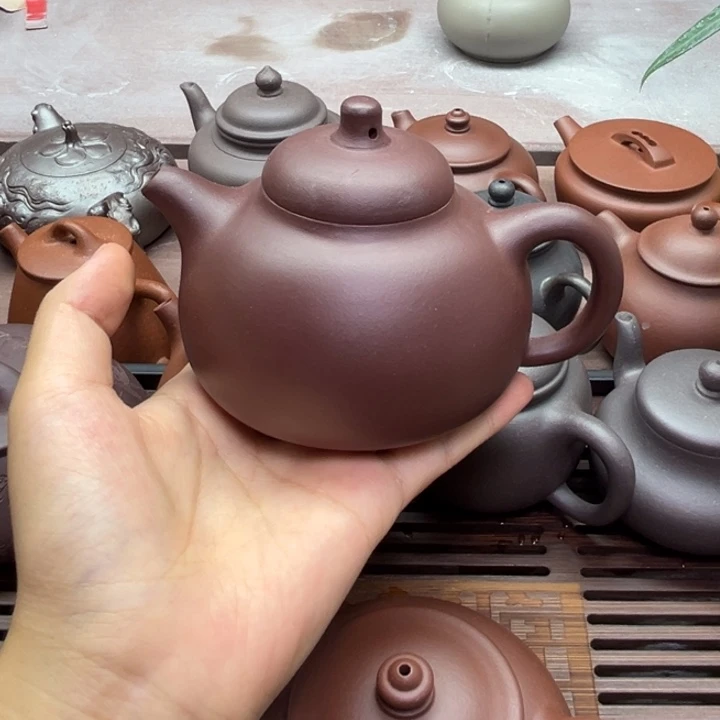 紫砂1三足乳鼎。 250cc