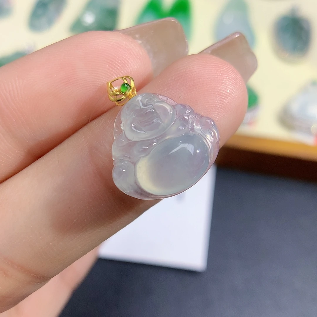翡翠颈饰18K金镶嵌佛公