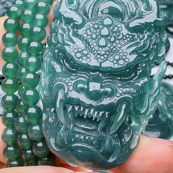 颈饰未镶嵌翡翠多样性发其一