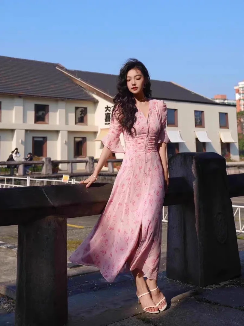 800-899预预售的春夏新款女装韩版修身休闲潮时尚大码长袖连衣裙