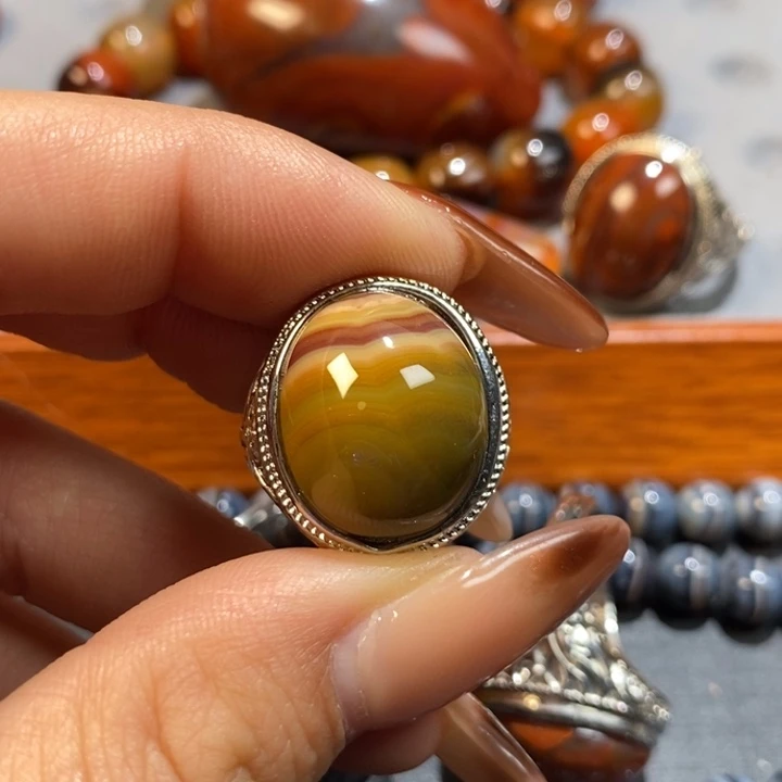 玛瑙/玉髓未镶嵌颈饰