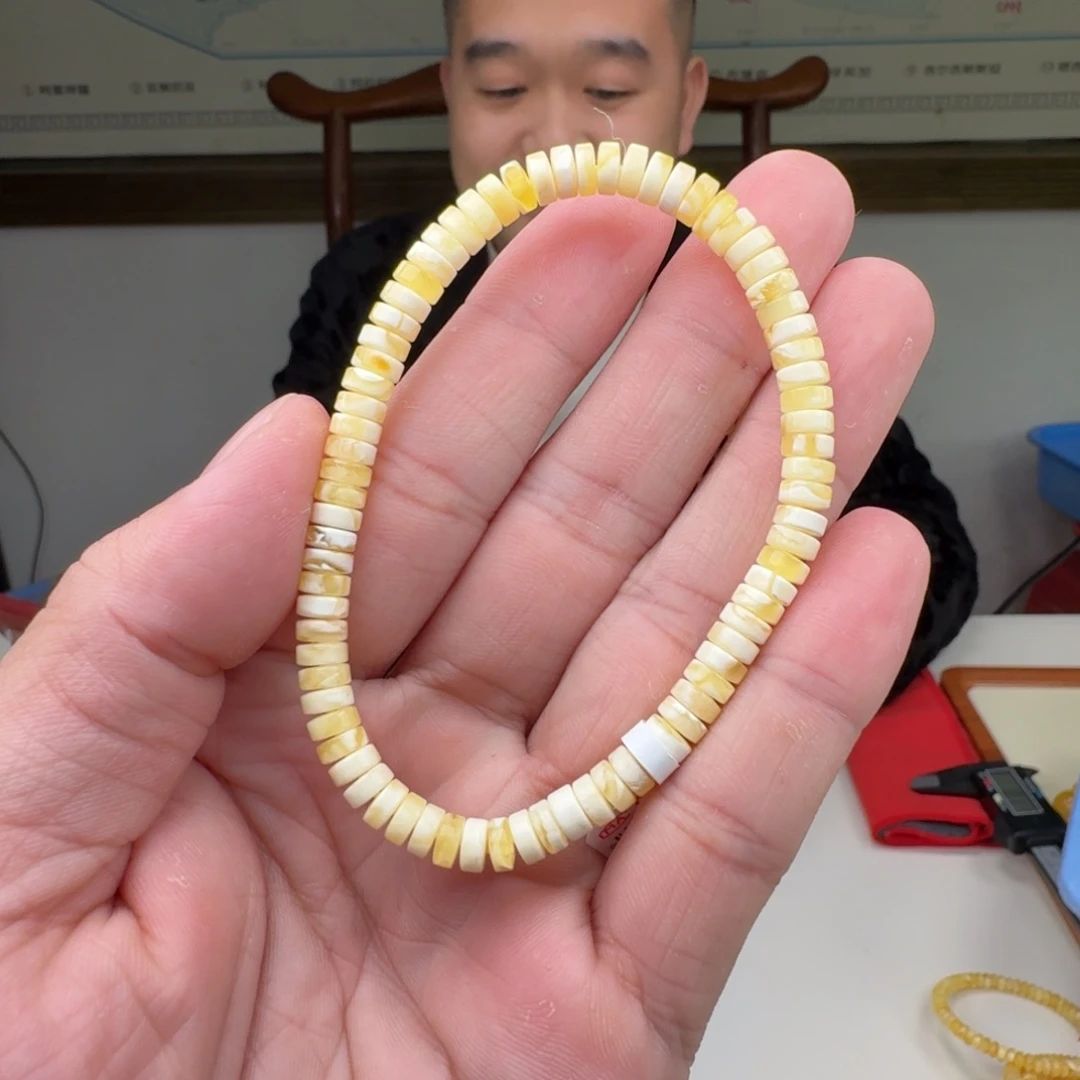 琥珀未镶嵌裸石蜜蜡手串
