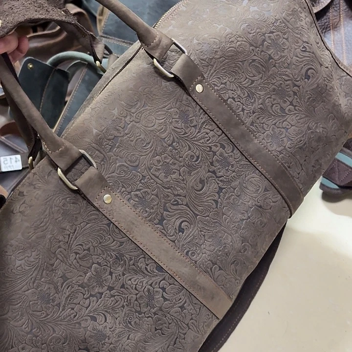 小牛皮（革）头层牛皮压花