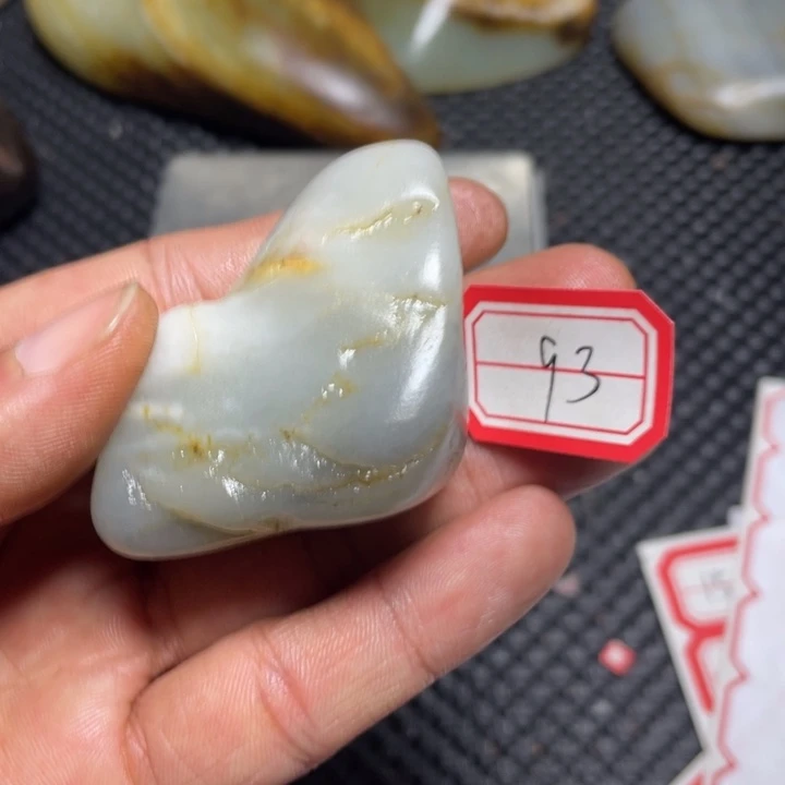 颈饰未镶嵌和田玉93