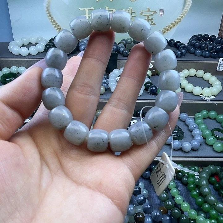 和田玉未镶嵌手链