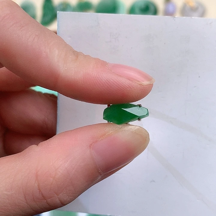 颈饰银S925镶嵌翡翠冰*凉7632655778