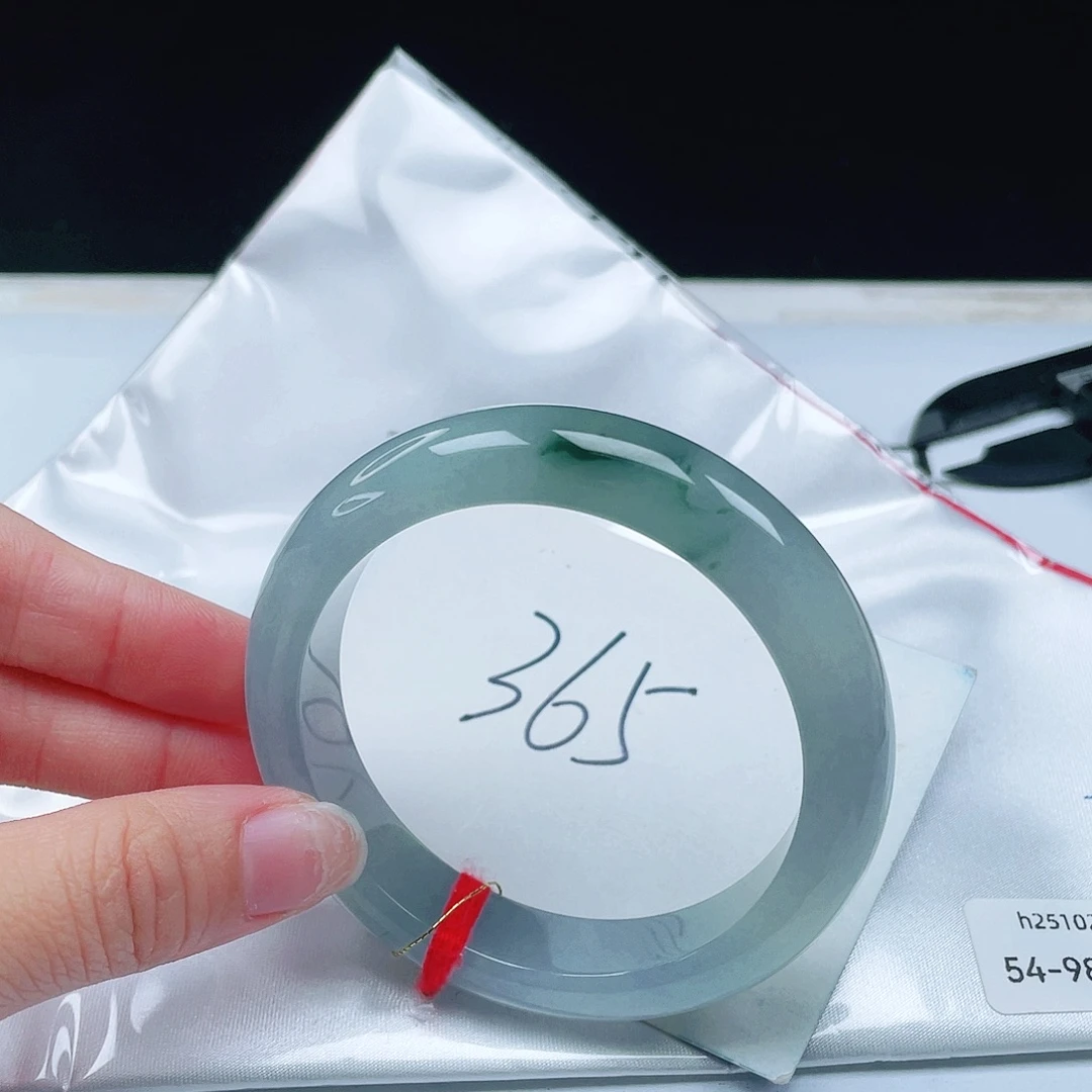 翡翠未镶嵌手镯54正圈