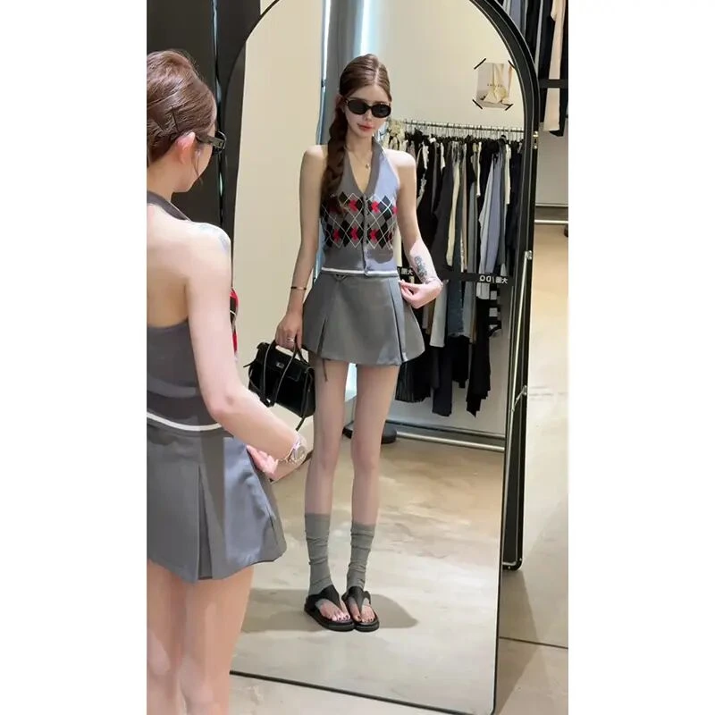 美式辣妹气质修身V领无袖针织上衣女装2025夏季新款a字短裙两件套