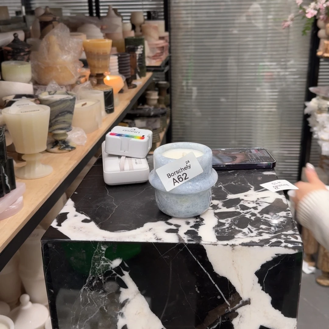 大理石A62。 爱。