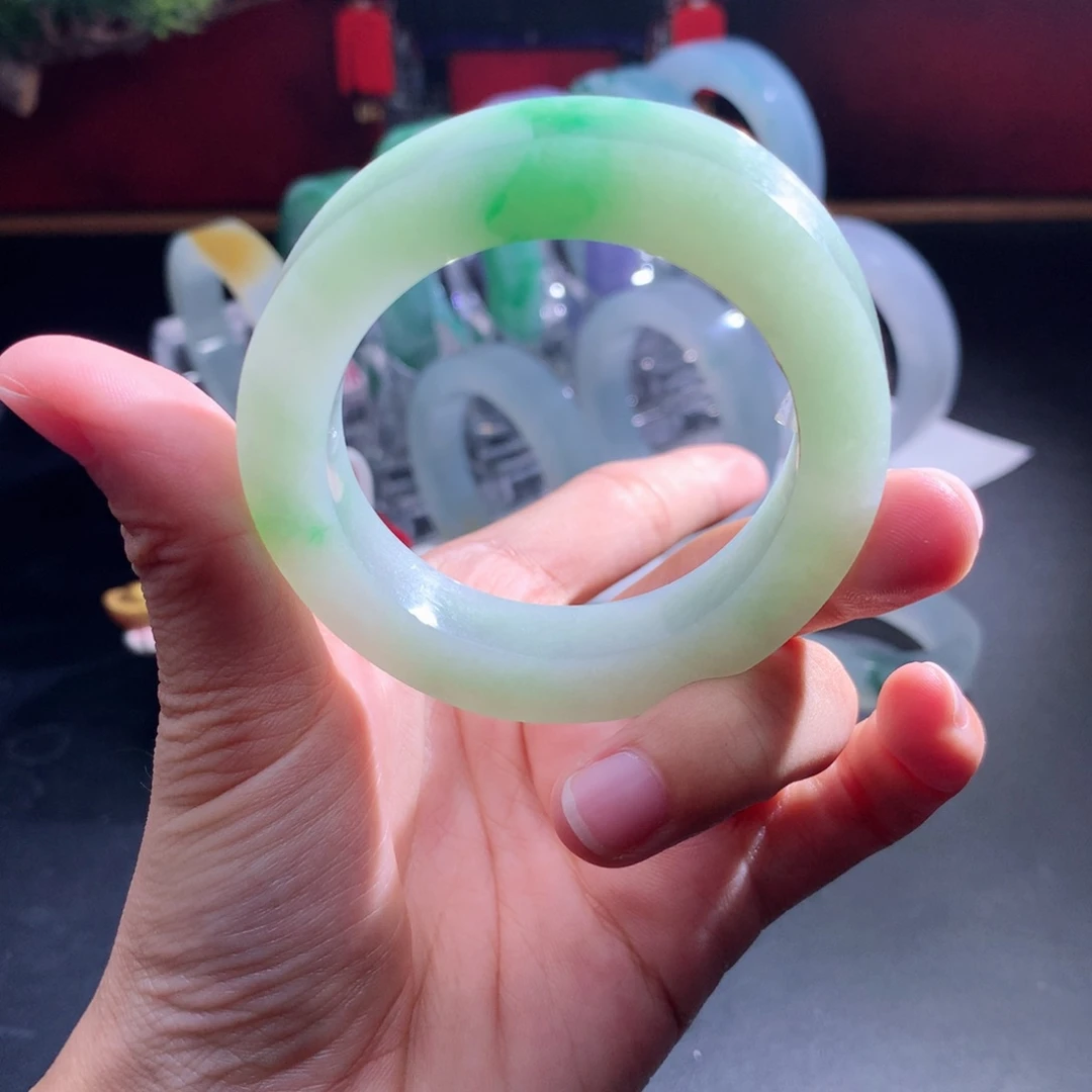 定制翡翠手镯未镶嵌