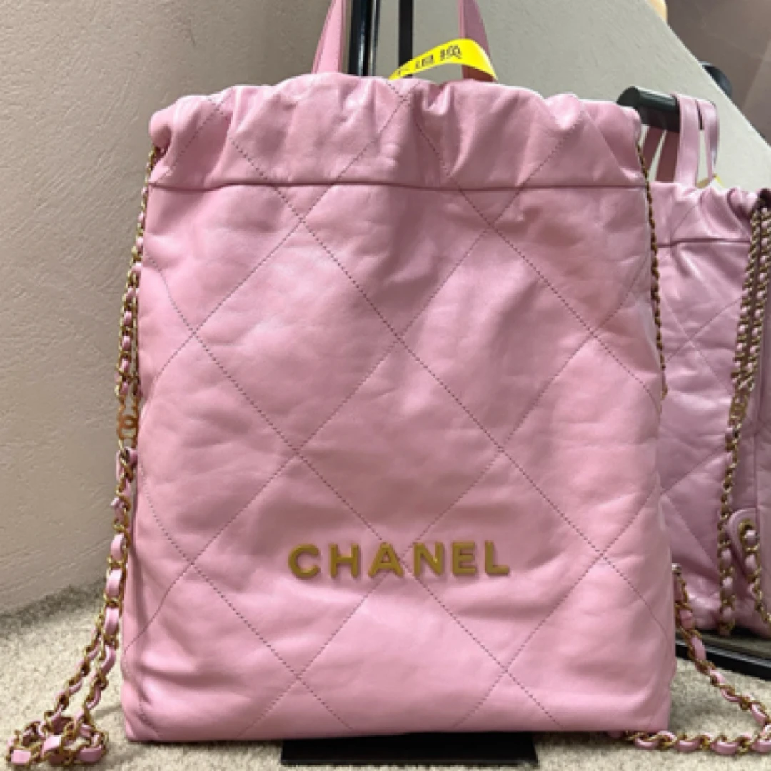 99新 Chanel/香奈儿 23P淡紫色金扣牛皮22bag香奈儿包包