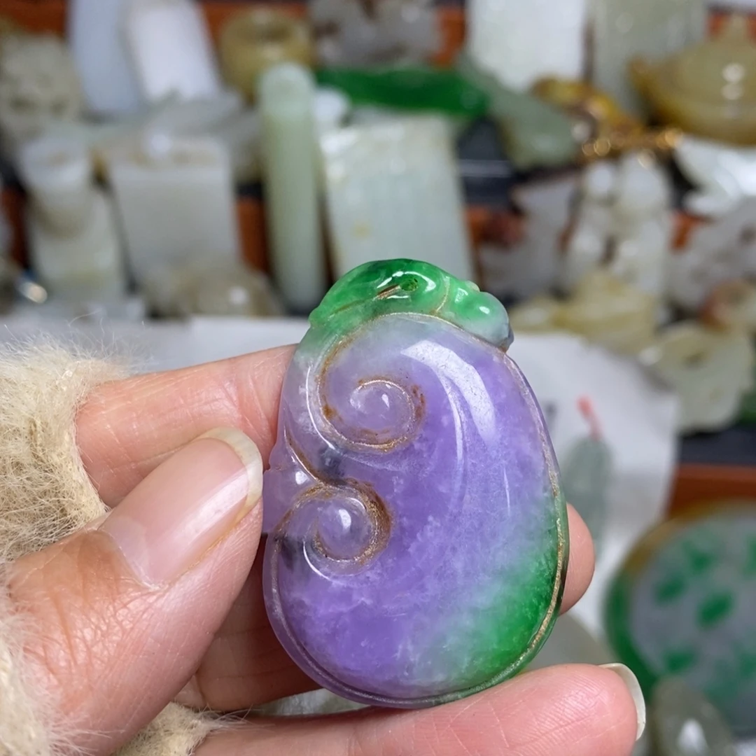 和田玉（糖玉）未镶嵌颈饰