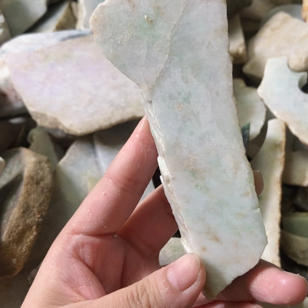 翡翠未镶嵌颈饰天然翡翠