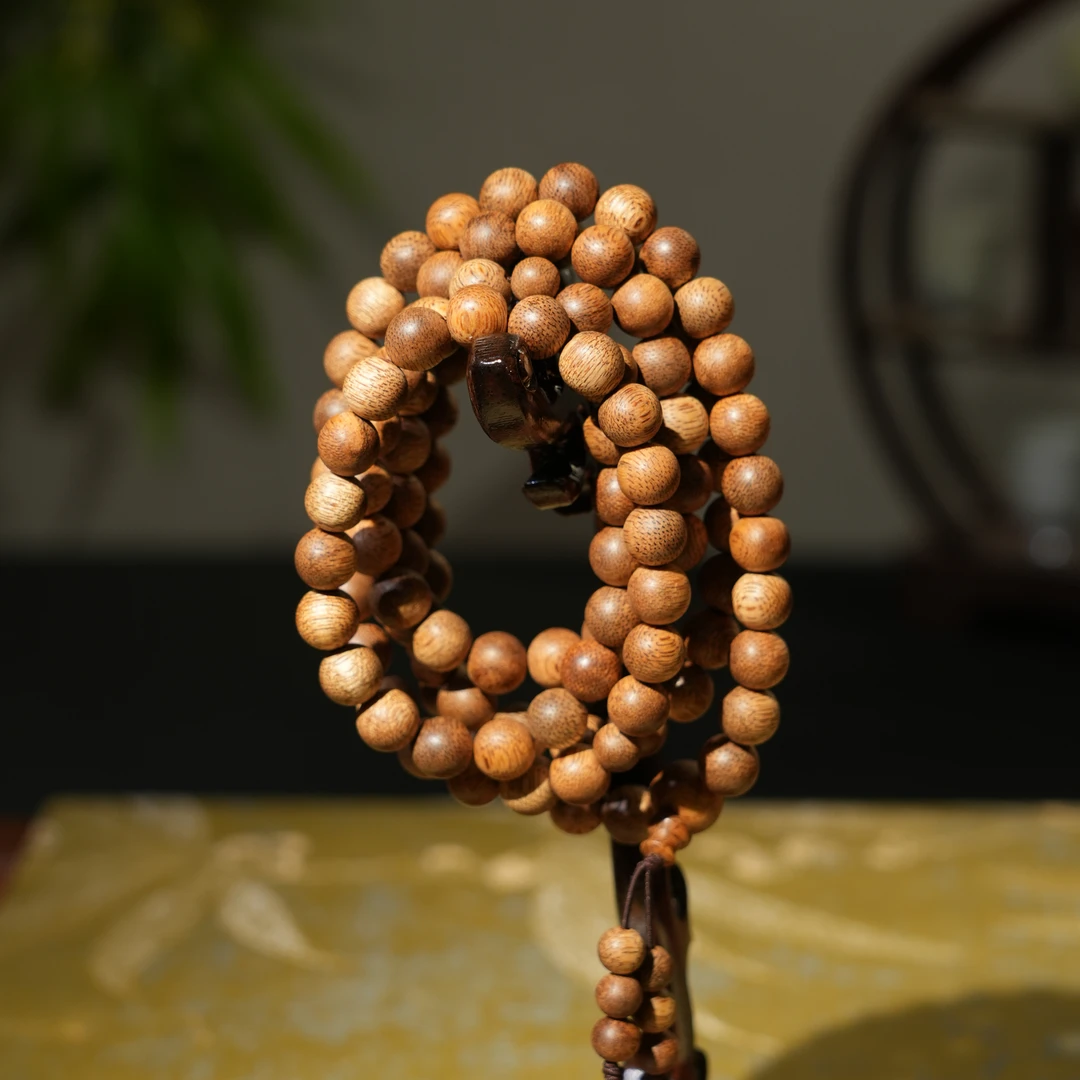 文莱沉香黄油软丝念珠 0.9 30.12g 250621121 A