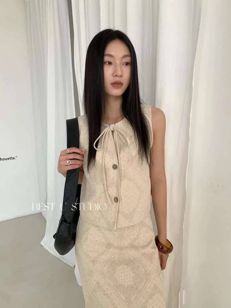 米古古BU 61887#福 甜系气质设计感无袖上衣（S码：衣长46 ）