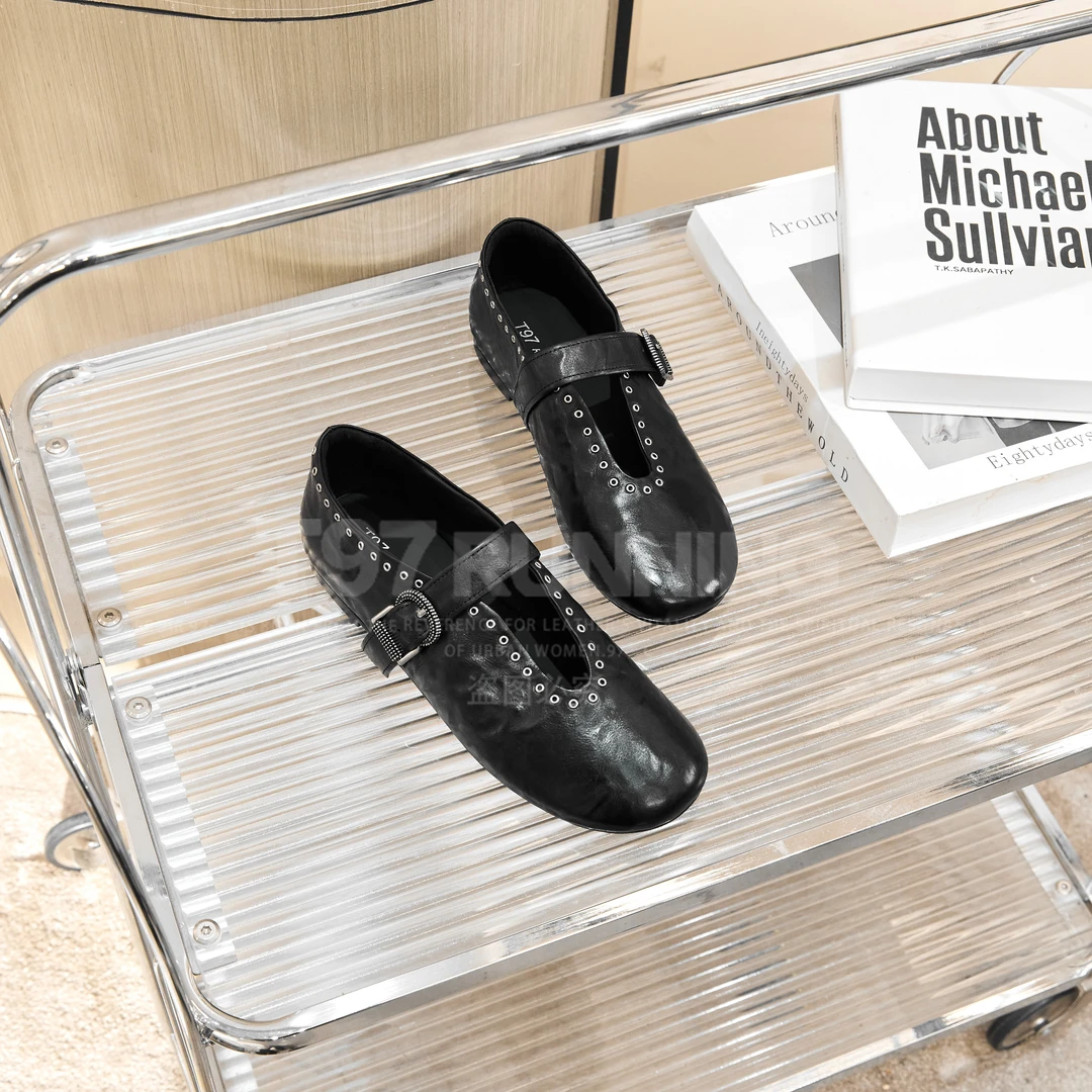 -2025新款欧洲站小众设计感手抓纹真皮低跟浅口百搭单鞋女G2131