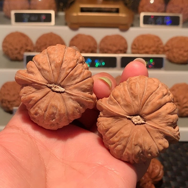 文玩核桃把件南瓜46尺