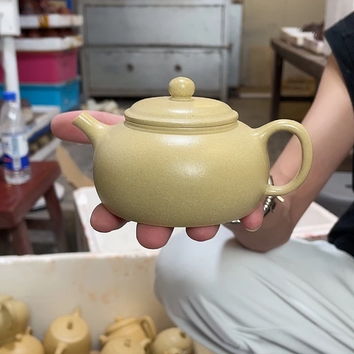 茶壶紫砂本绿半月