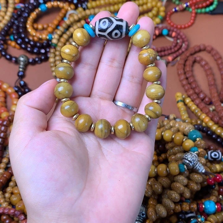 藏地密码藏饰品串