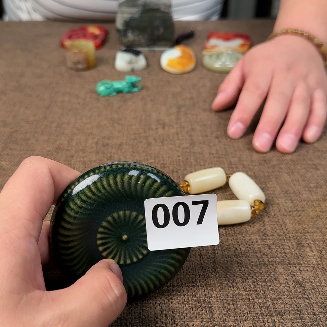 瓷片正能量满满的爱与不喜欢自己现在的生活