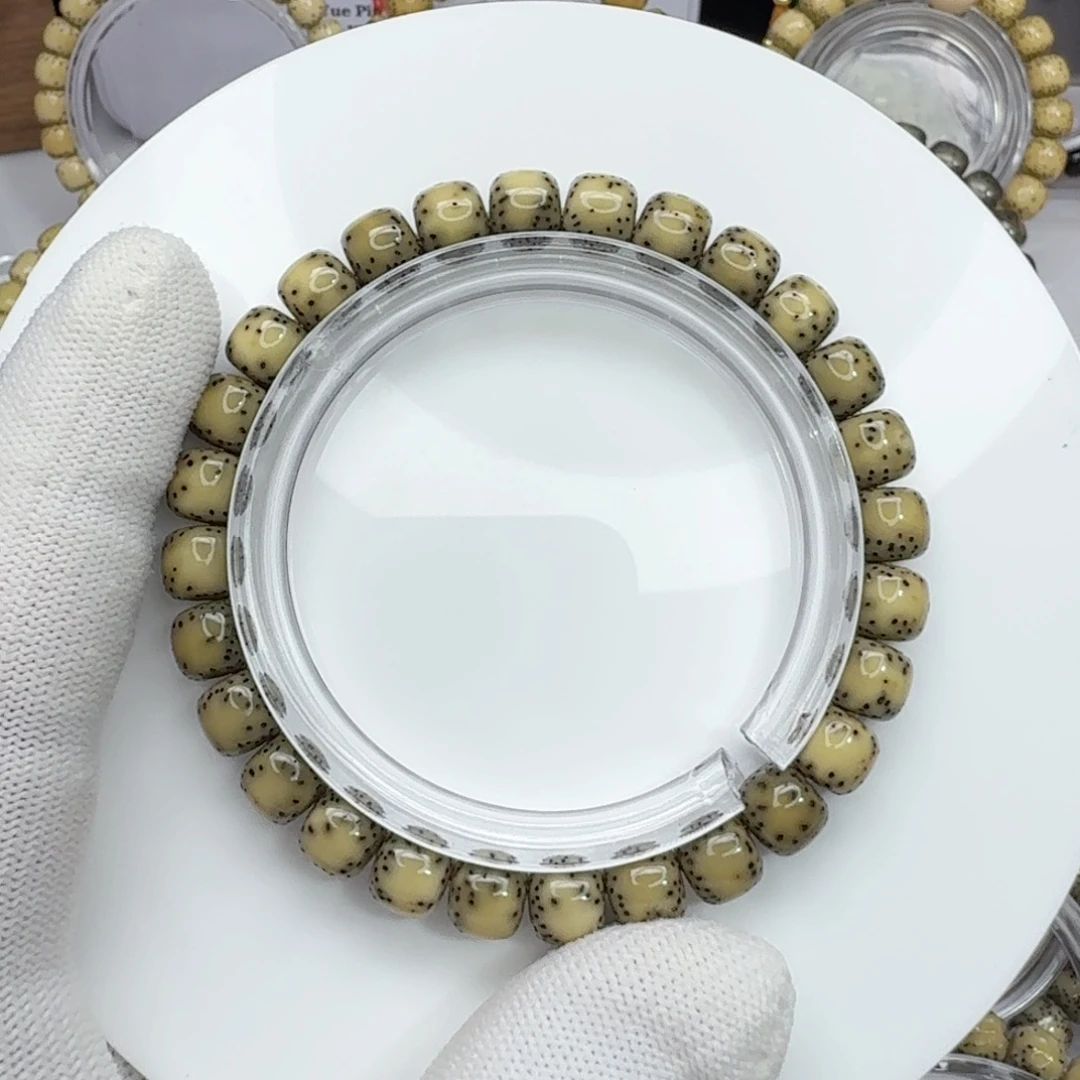 星月菩提吊坠8/7通体