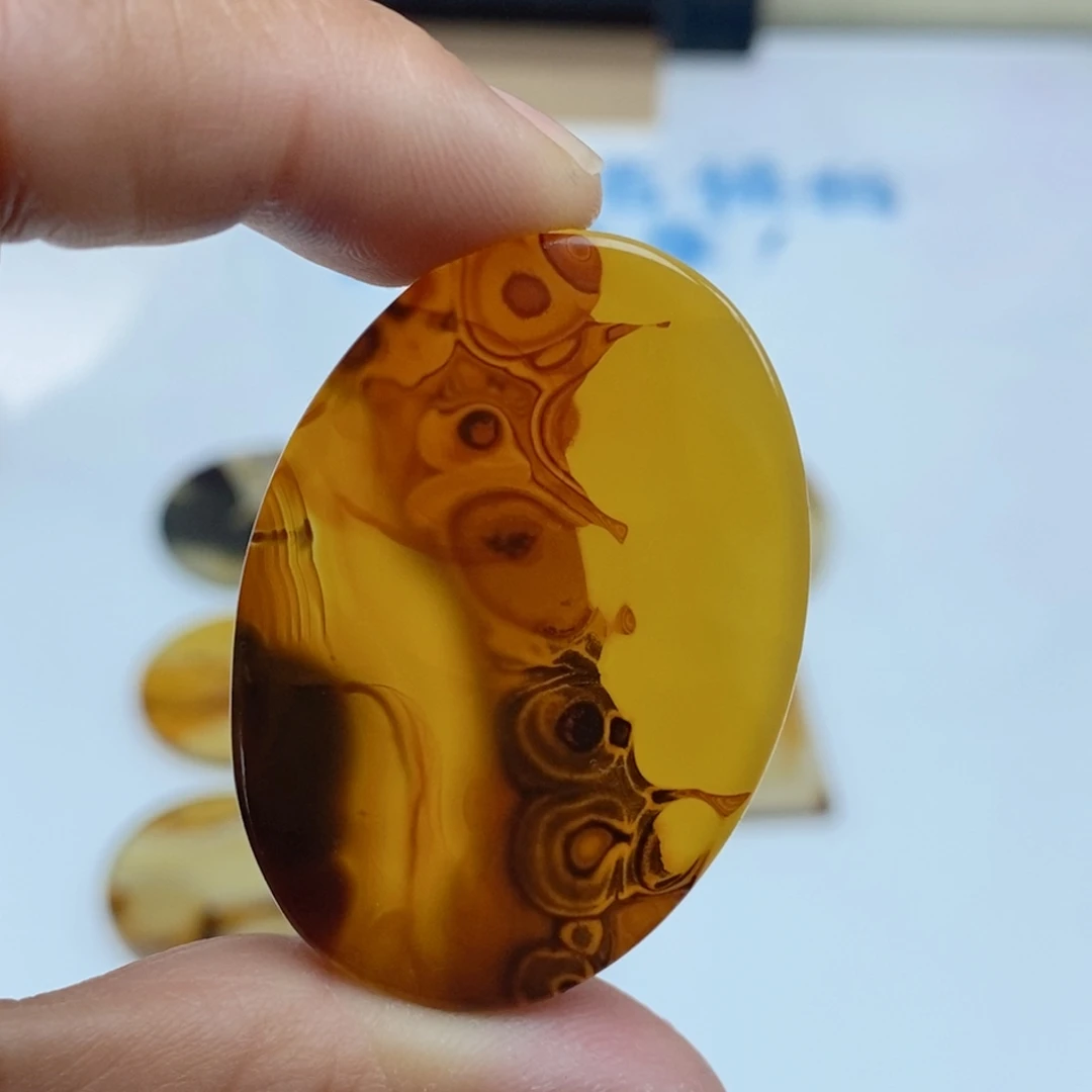 玛瑙/玉髓未镶嵌珠宝半成品