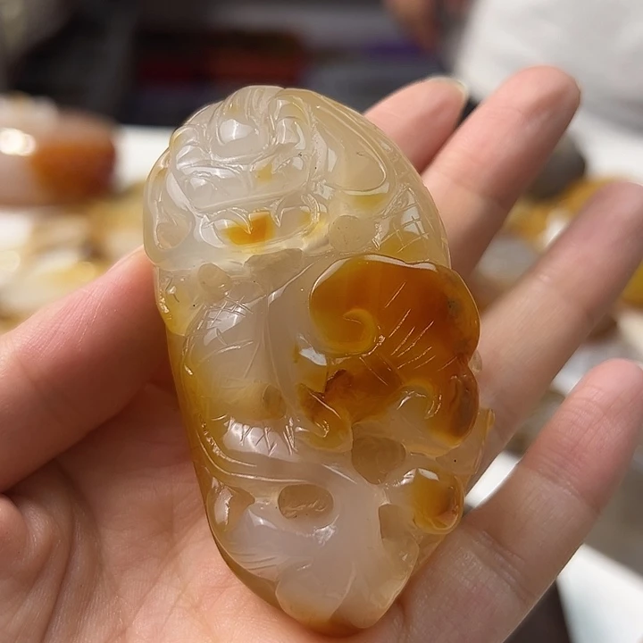 未镶嵌颈饰玛瑙/玉髓