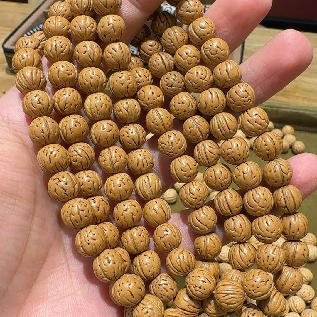石***陈樊藏出品金豆123颗项链