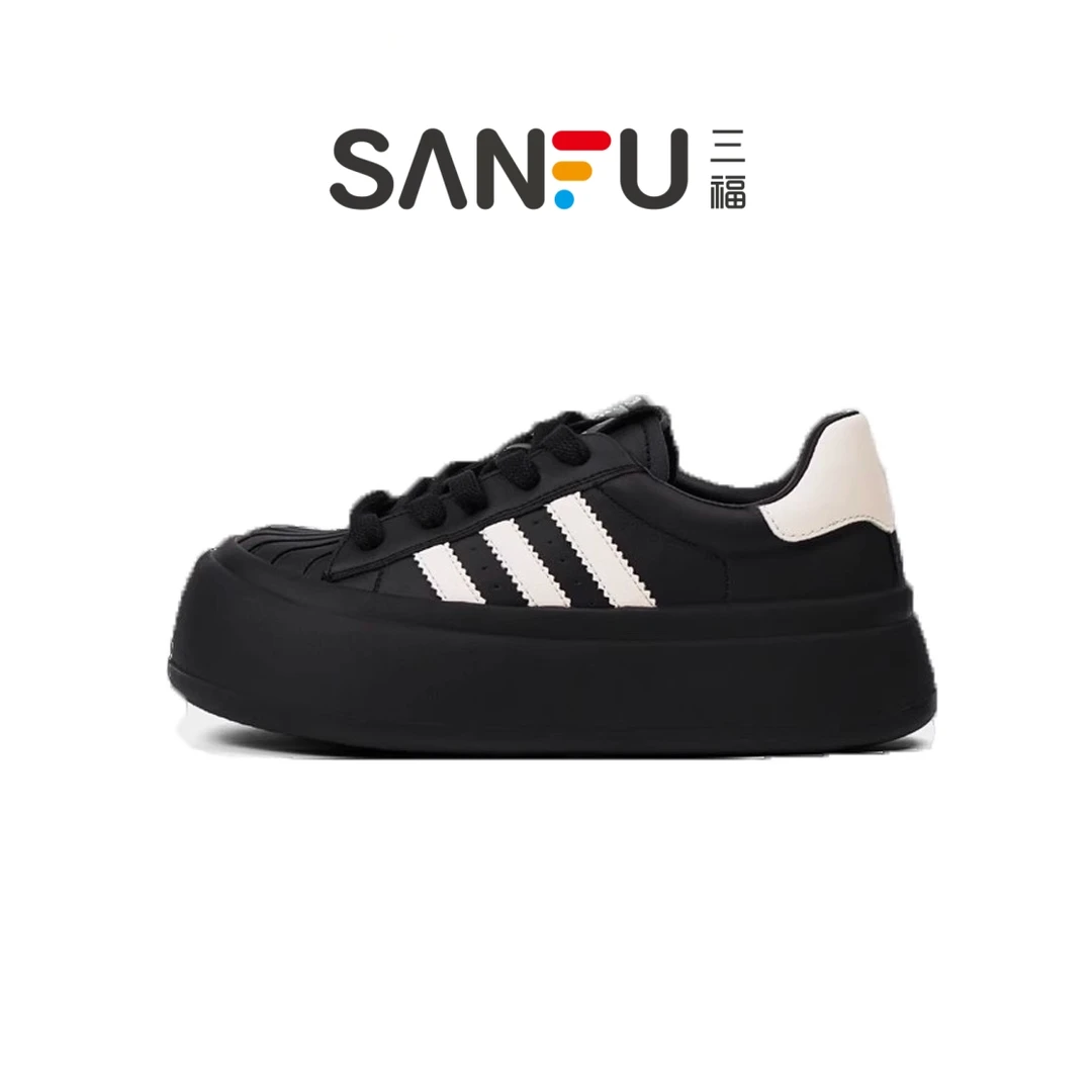 三福黑色鞋子女贝壳圆头德训鞋2025春新款厚底休闲增高板鞋小黑鞋