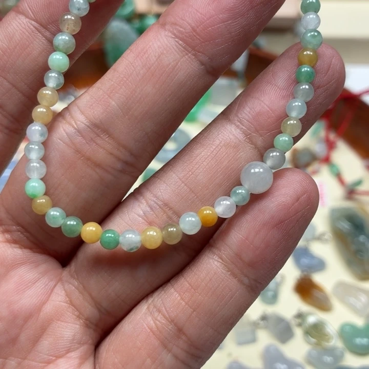 翡翠未镶嵌颈饰丸**啵3.8m m