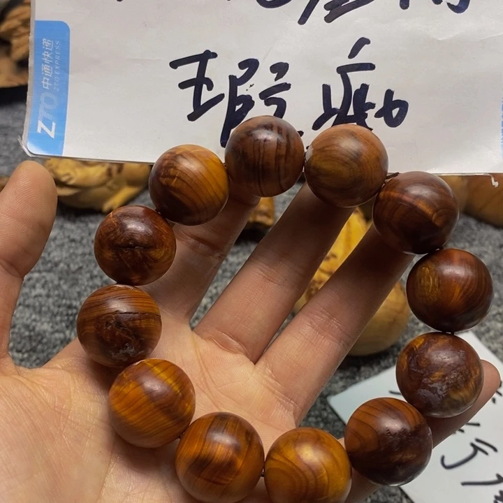 柏木（崖柏）瑕疵226