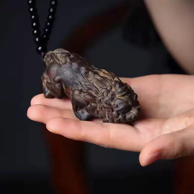 沉香木（霸王貔貅）8/3印尼天然复古精工原雕刻挂件