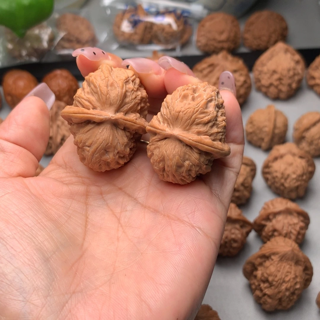 陋***雨把件文玩核桃贵妃扇31.5半臂