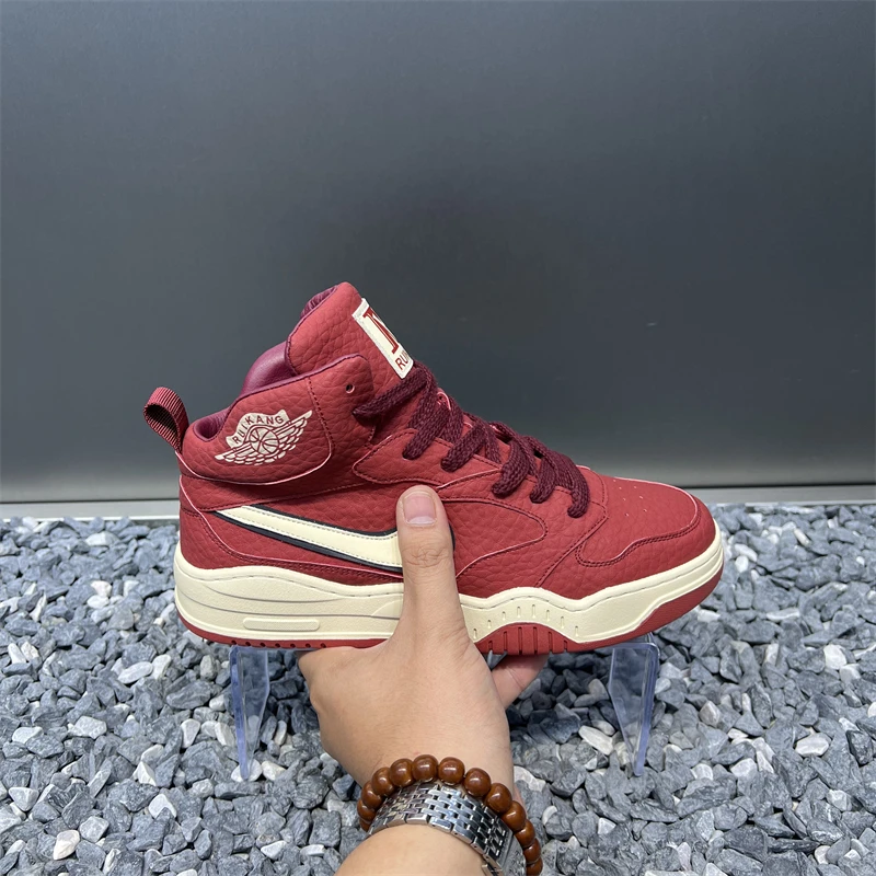 秋冬新款男款潮鞋圆头高帮耐磨男士休闲鞋时尚经典百搭个性潮流鞋