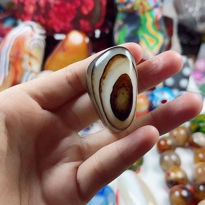 玛瑙/玉髓未镶嵌耳环