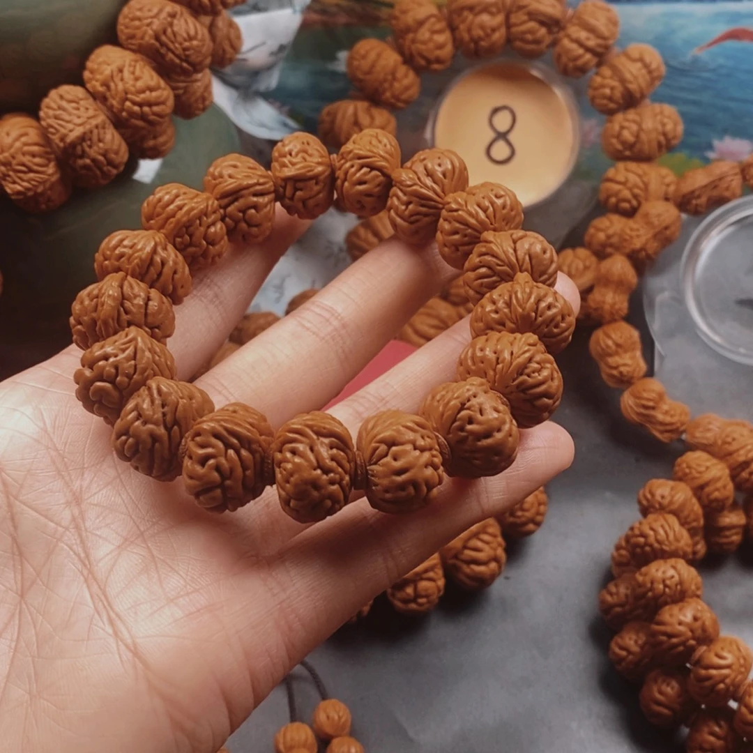 文玩核桃吊坠桃核