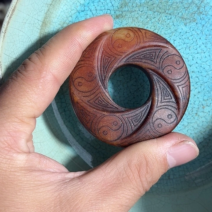 摆件瓷器等艺术作品的收藏